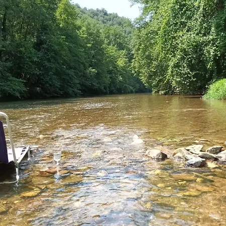 La Roulotte 4pl Confort Au Bord De La Riviere Laguépie